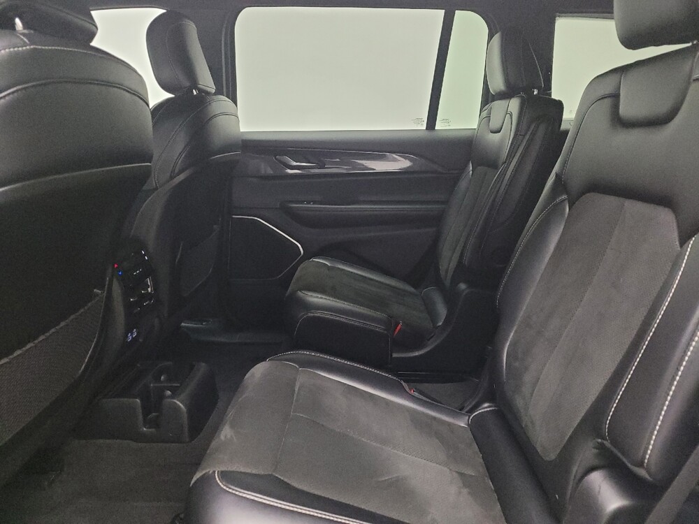 2021 Jeep Grand Cherokee L in Eastpointe, MI 48021 - 18097489 18