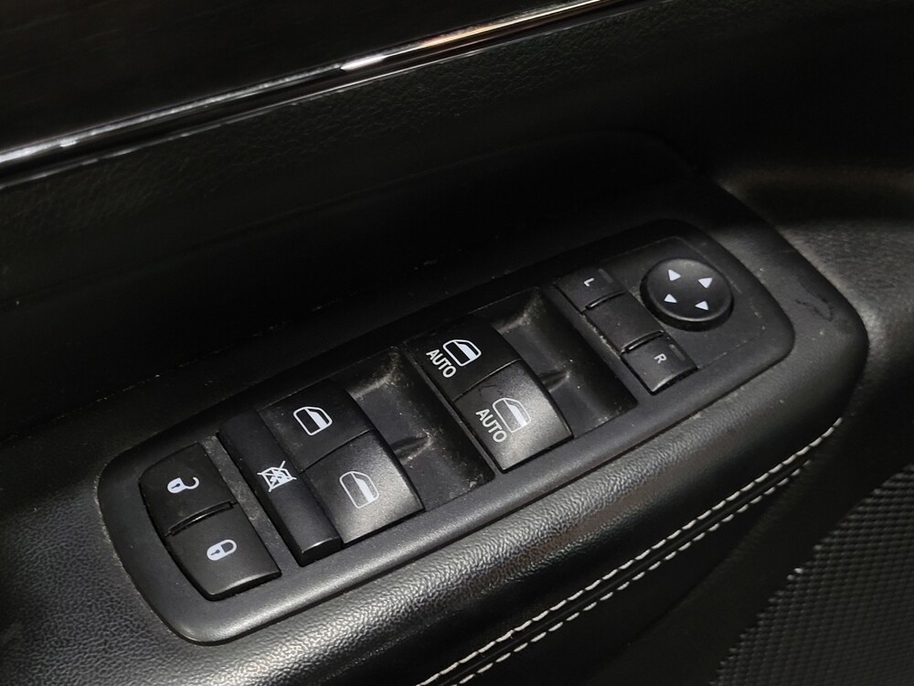 2017 Jeep Grand Cherokee in Plymouth Meeting, PA 19462 - 18097491 27