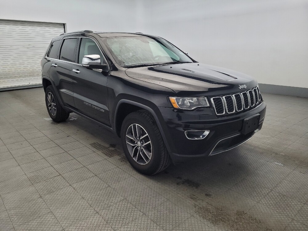 2017 Jeep Grand Cherokee in Plymouth Meeting, PA 19462 - 18097491 13