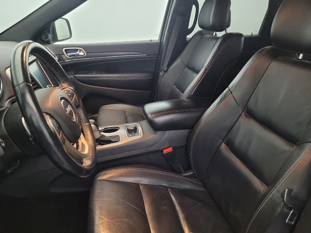 2017 Jeep Grand Cherokee in Plymouth Meeting, PA 19462 - 18097491 17