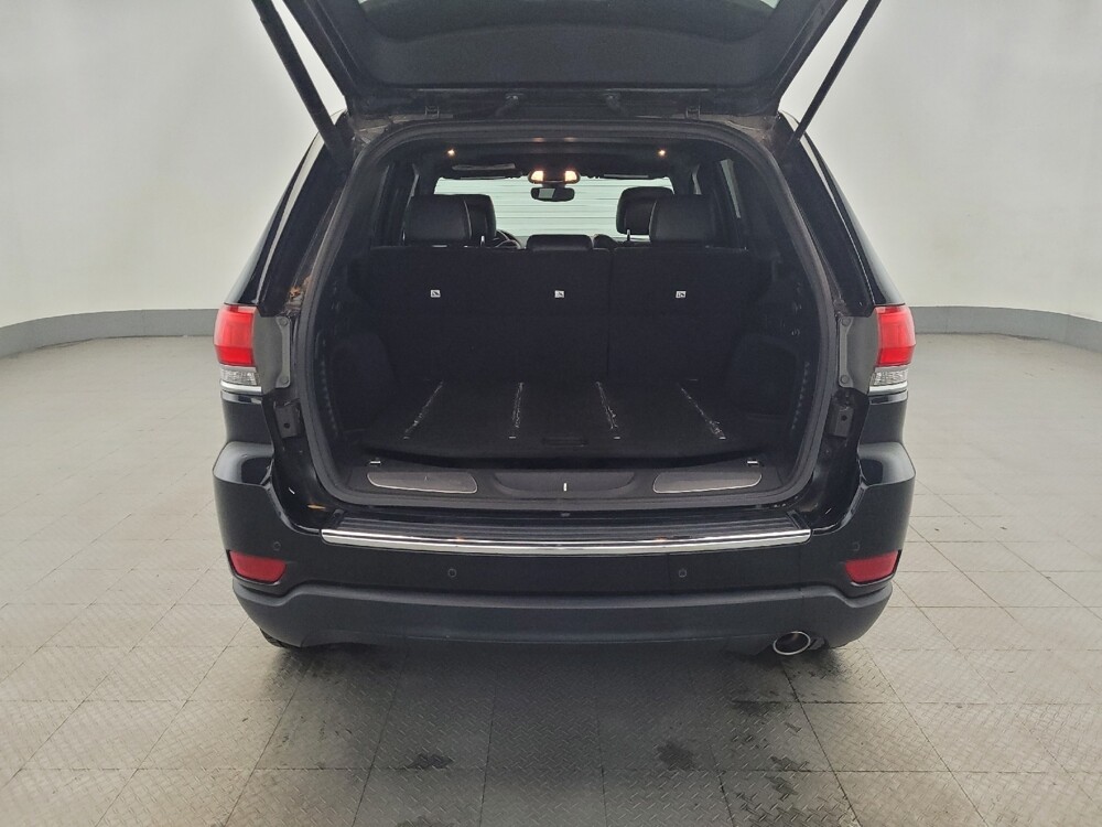 2017 Jeep Grand Cherokee in Plymouth Meeting, PA 19462 - 18097491 29