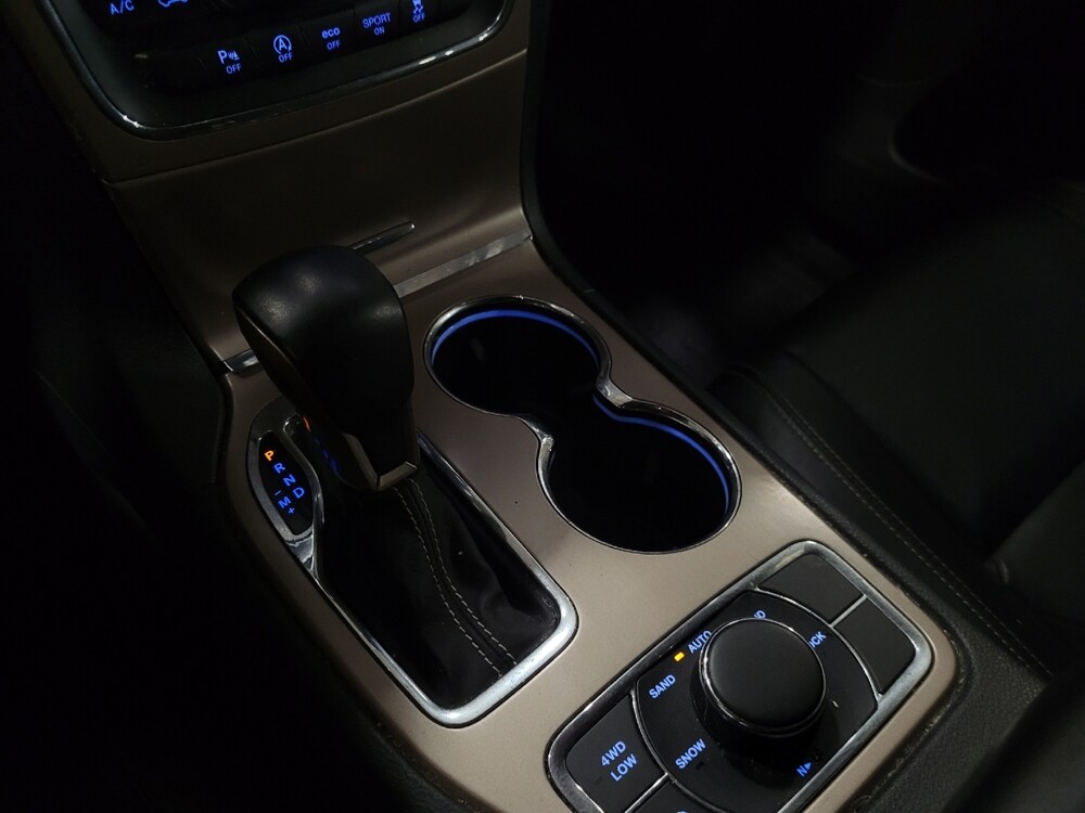 2017 Jeep Grand Cherokee in Plymouth Meeting, PA 19462 - 18097491 26