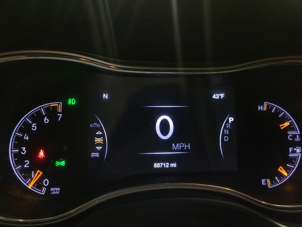 2017 Jeep Grand Cherokee in Plymouth Meeting, PA 19462 - 18097491 23