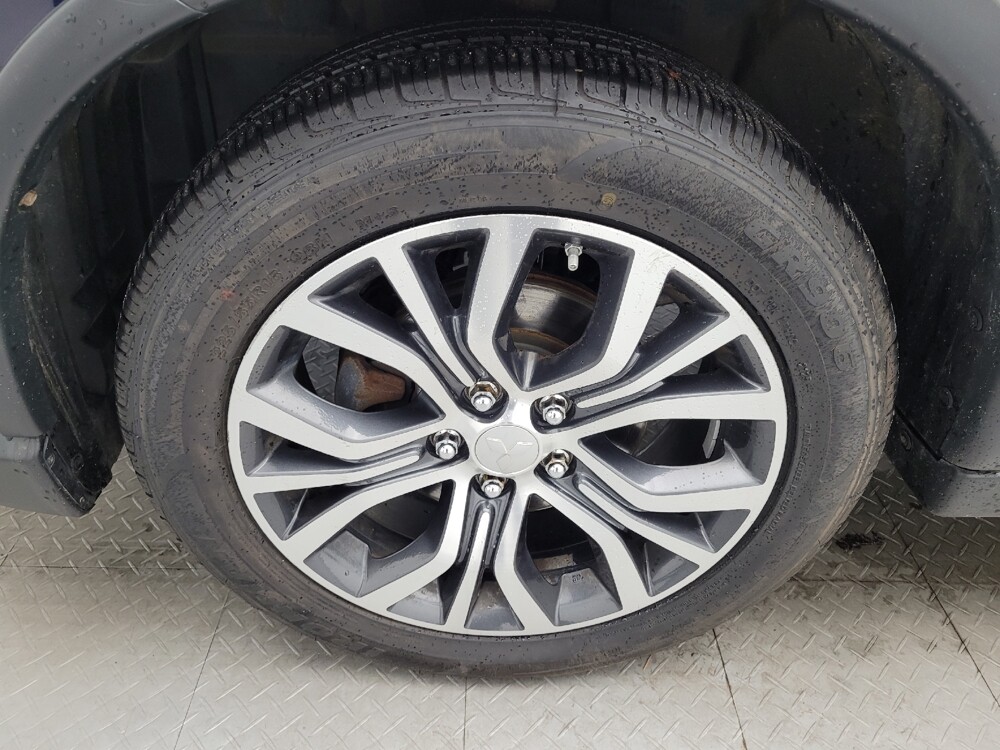 2017 Mitsubishi Outlander in Raleigh, NC 27604 - 18097493 31