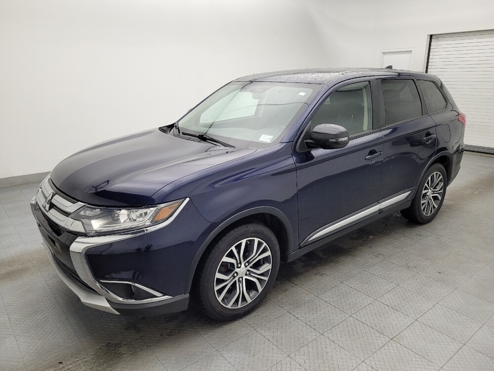 2017 Mitsubishi Outlander in Raleigh, NC 27604 - 18097493 2
