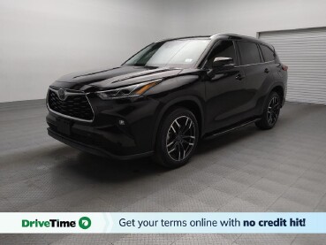 2020 Toyota Highlander in Fort Worth, TX 76116
