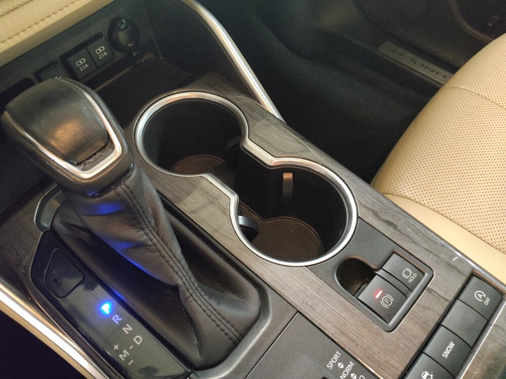 2020 Toyota Highlander in Fort Worth, TX 76116 - 18097494 26