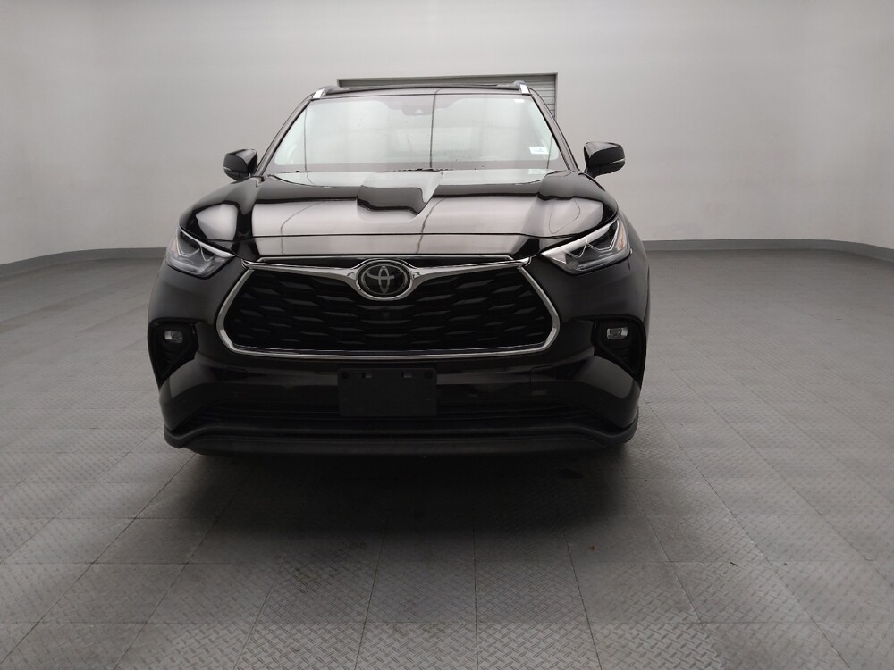 2020 Toyota Highlander in Fort Worth, TX 76116 - 18097494 15