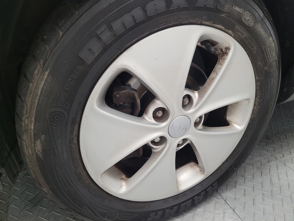 2016 Kia Soul in Downey, CA 90241 - 18097495 31