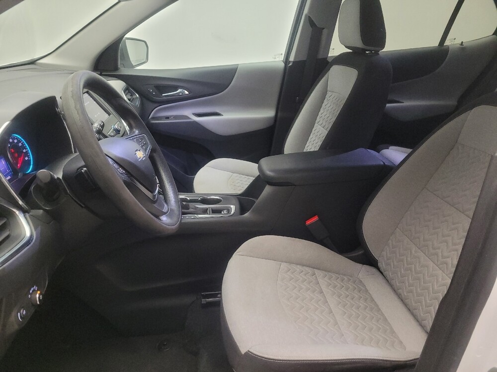 2022 Chevrolet Equinox in Bakersfield, CA 93309 - 18097497 17