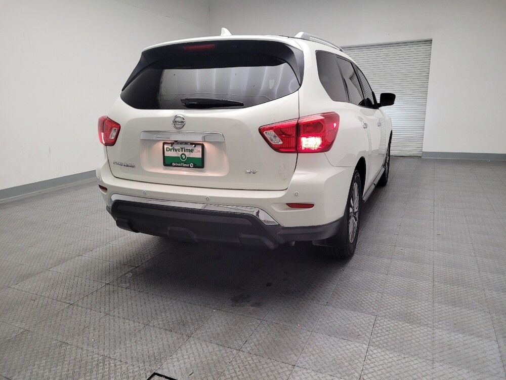 2019 Nissan Pathfinder in Downey, CA 90241 - 18097499 7
