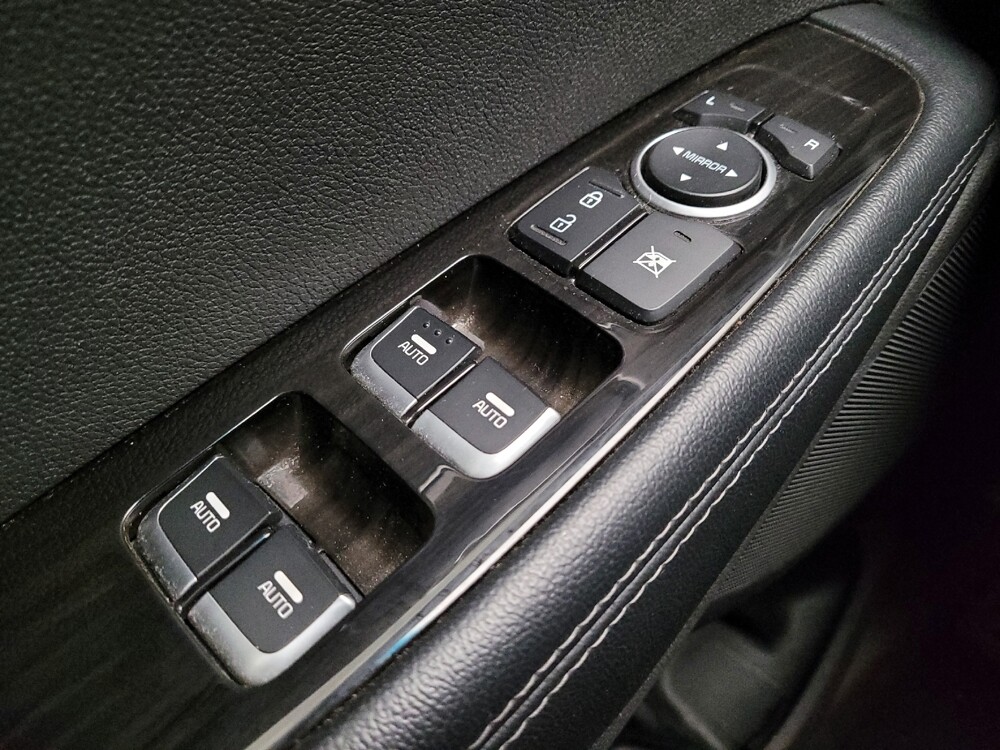 2020 Kia Sorento in Torrance, CA 90504 - 18097500 27