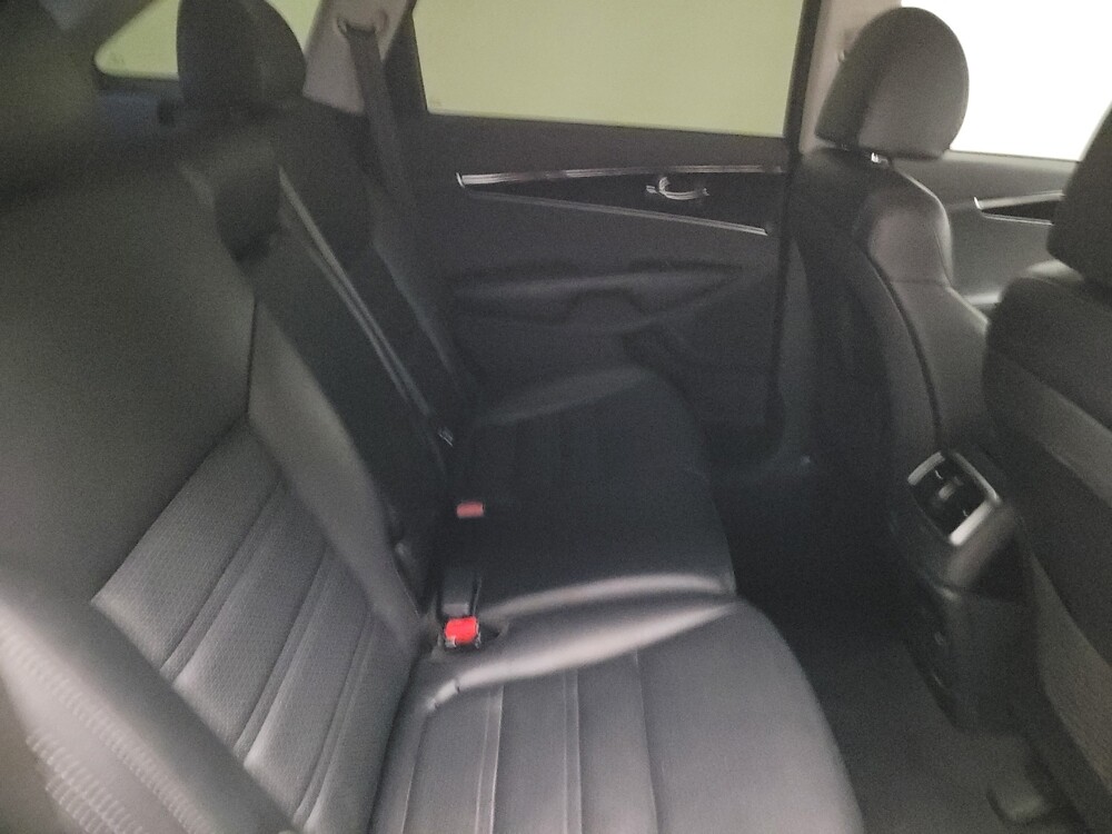 2020 Kia Sorento in Torrance, CA 90504 - 18097500 19