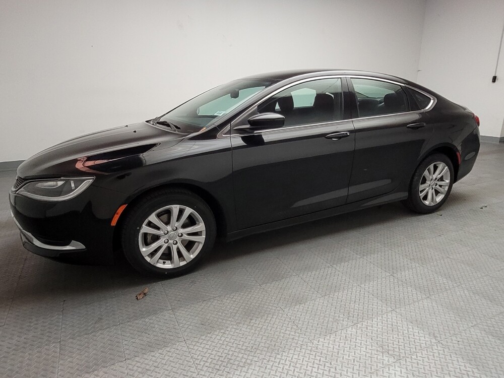 2015 Chrysler 200 in Bakersfield, CA 93309 - 18097505 2