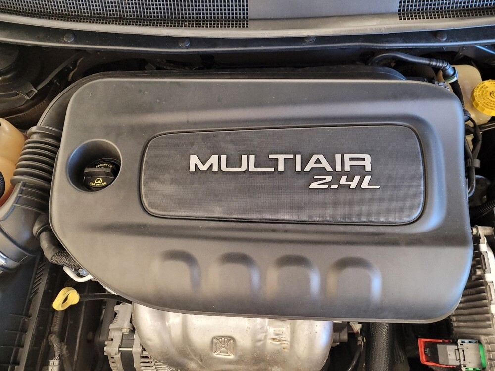 2015 Chrysler 200 in Bakersfield, CA 93309 - 18097505 30