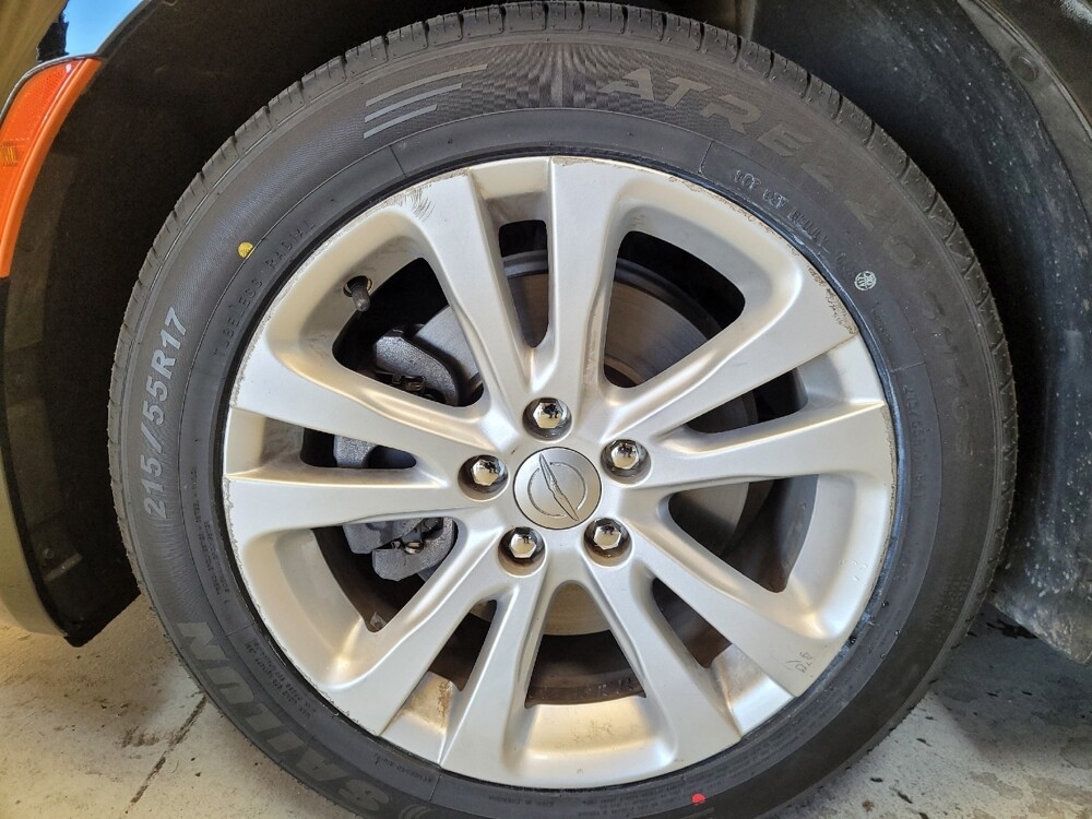 2015 Chrysler 200 in Bakersfield, CA 93309 - 18097505 31