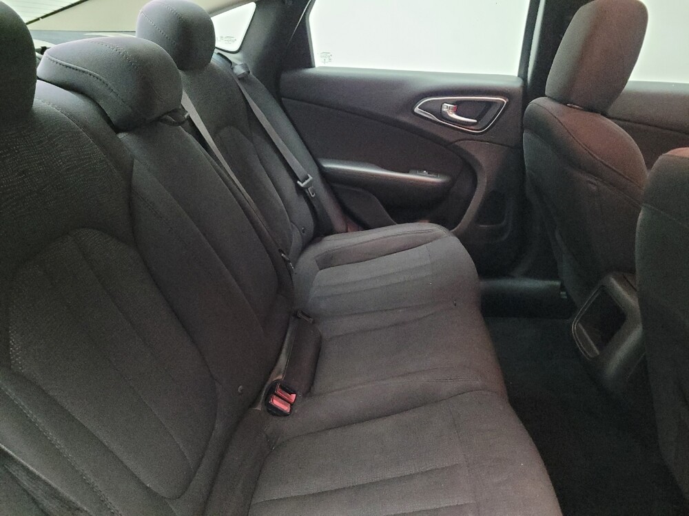 2015 Chrysler 200 in Bakersfield, CA 93309 - 18097505 19