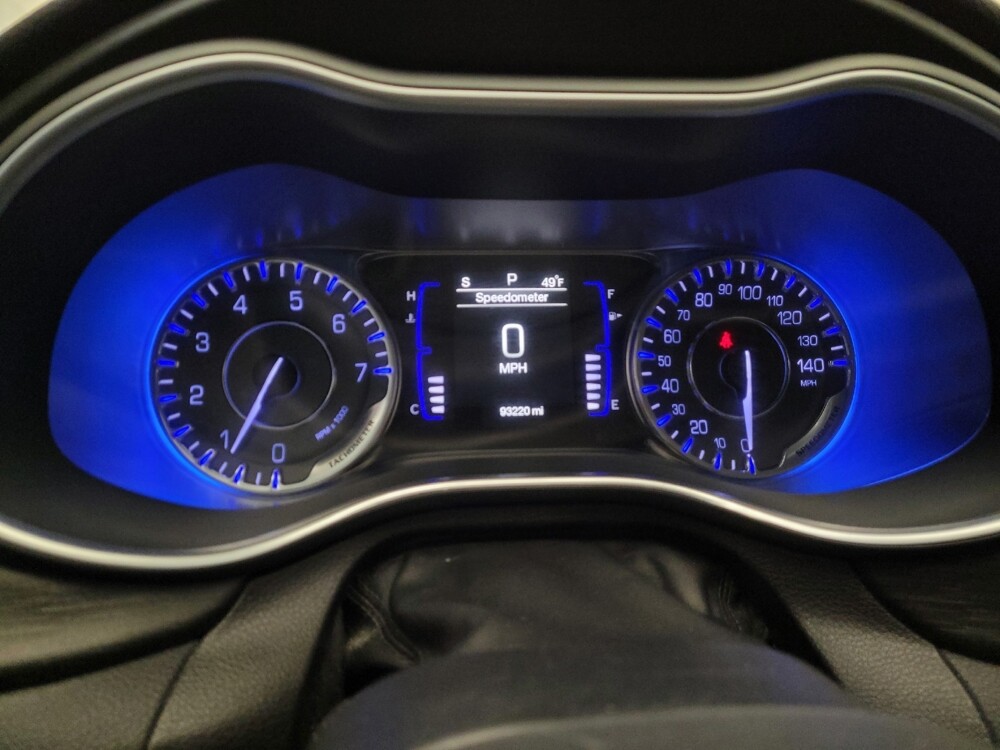 2015 Chrysler 200 in Bakersfield, CA 93309 - 18097505 23