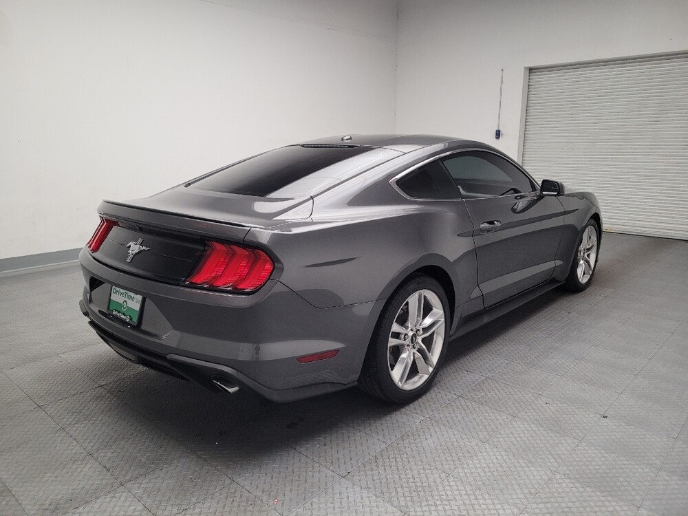 2018 Ford Mustang in Bakersfield, CA 93309 - 18097508 9
