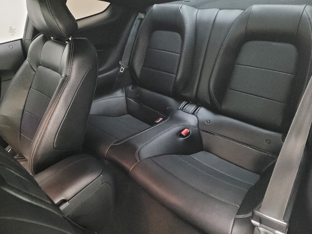 2018 Ford Mustang in Bakersfield, CA 93309 - 18097508 18