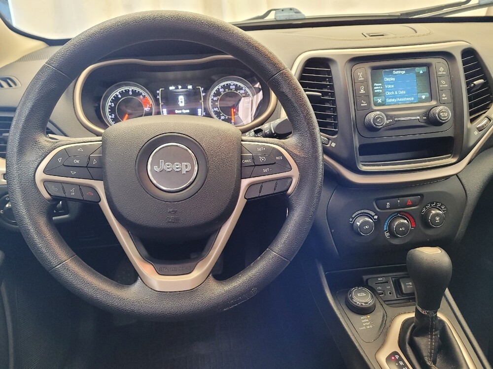 2016 Jeep Cherokee in Bakersfield, CA 93309 - 18097510 22