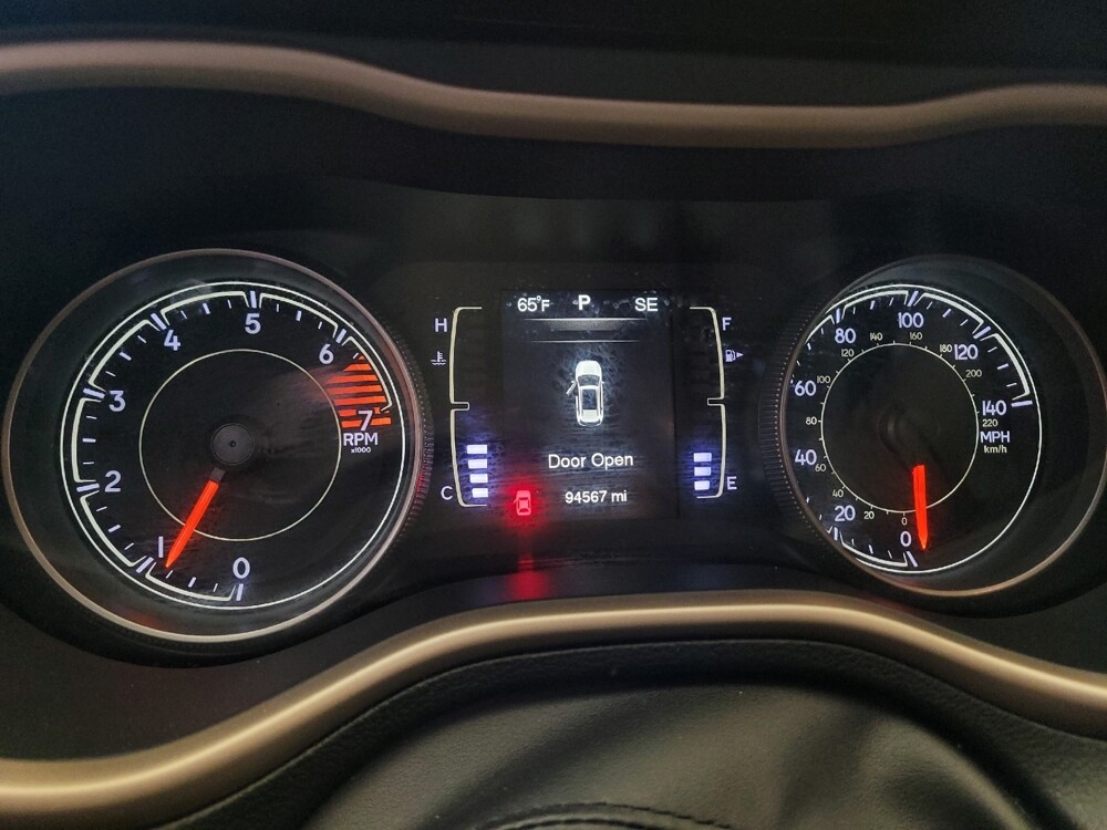 2016 Jeep Cherokee in Bakersfield, CA 93309 - 18097510 23