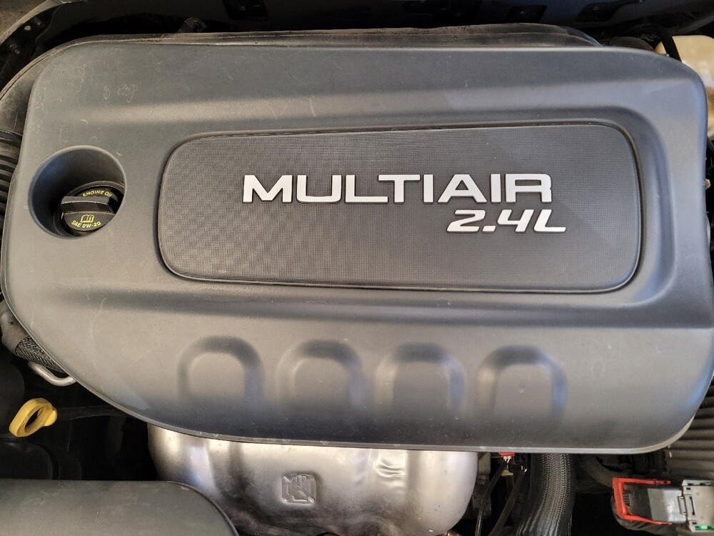 2016 Jeep Cherokee in Bakersfield, CA 93309 - 18097510 30