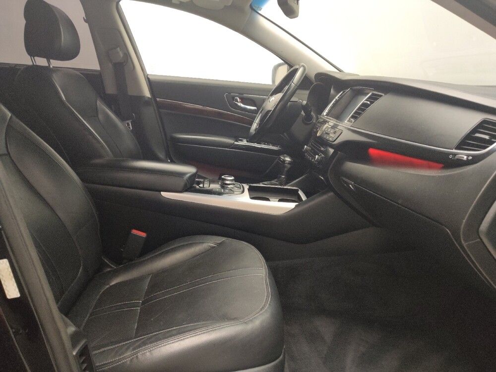 2017 Kia K900 in Arlington, TX 76011 - 18097513 21