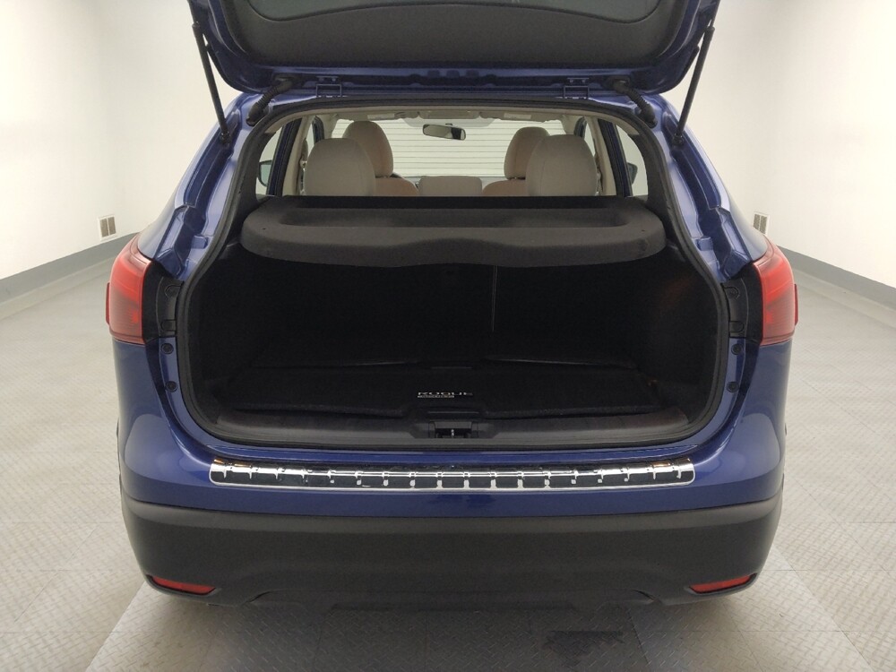 2018 Nissan Rogue Sport in Denver, CO 80012 - 18097516 29