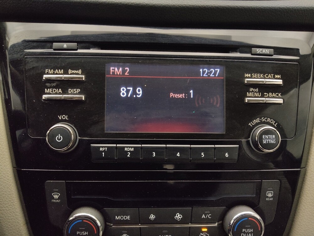 2018 Nissan Rogue Sport in Denver, CO 80012 - 18097516 25