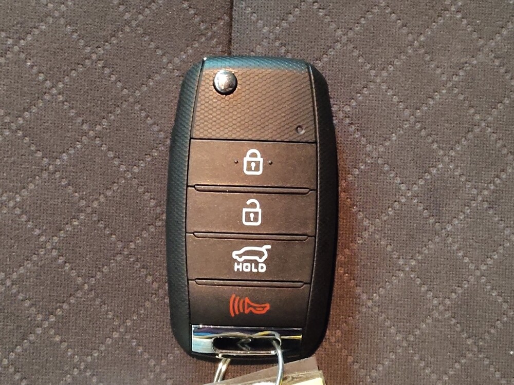 2016 Kia Sorento in Arlington, TX 76011 - 18097518 32