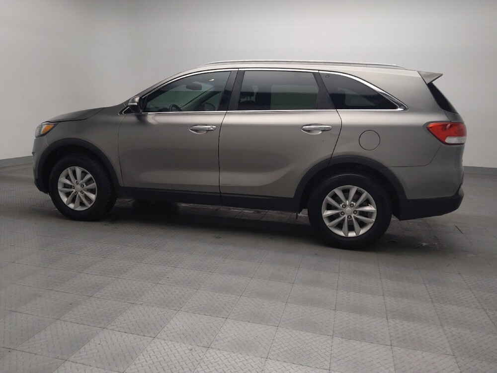 2016 Kia Sorento in Arlington, TX 76011 - 18097518 3