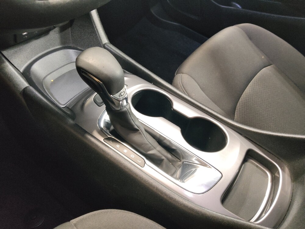 2021 Chevrolet Malibu in Arlington, TX 76011 - 18097519 26