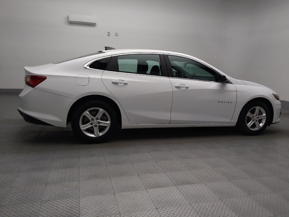 2021 Chevrolet Malibu in Arlington, TX 76011 - 18097519 10