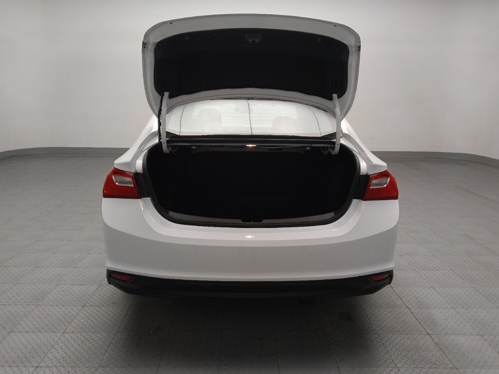 2021 Chevrolet Malibu in Arlington, TX 76011 - 18097519 29