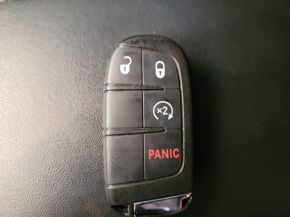 2018 Jeep Compass in Downey, CA 90241 - 18097520 32