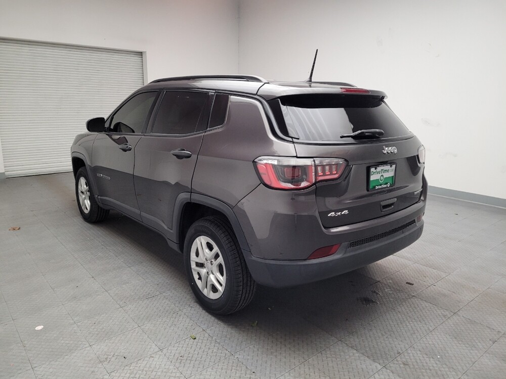 2018 Jeep Compass in Downey, CA 90241 - 18097520 5