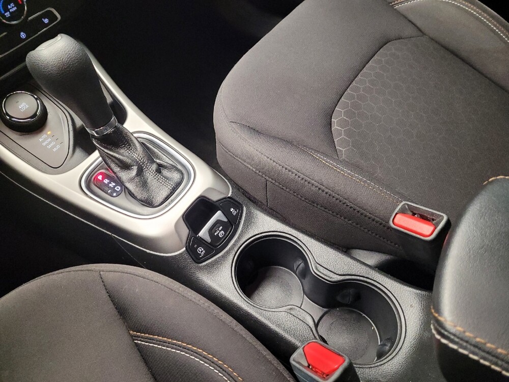 2018 Jeep Compass in Downey, CA 90241 - 18097520 26