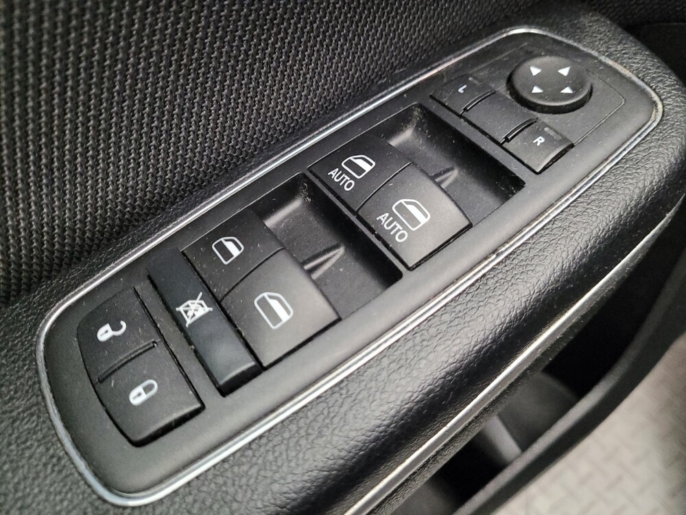 2015 Dodge Charger in Downey, CA 90241 - 18097521 27