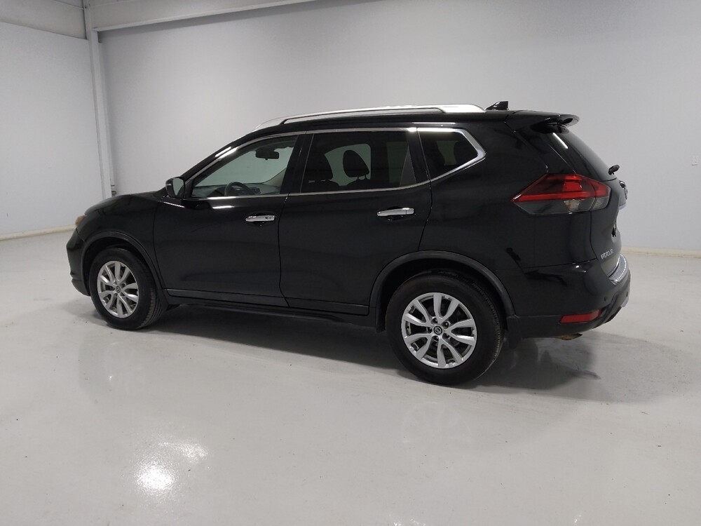 2020 Nissan Rogue in Columbus, OH 43228 - 18097523 3