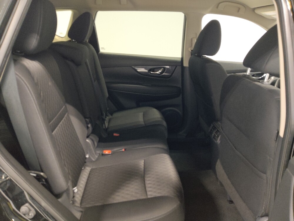 2020 Nissan Rogue in Columbus, OH 43228 - 18097523 19