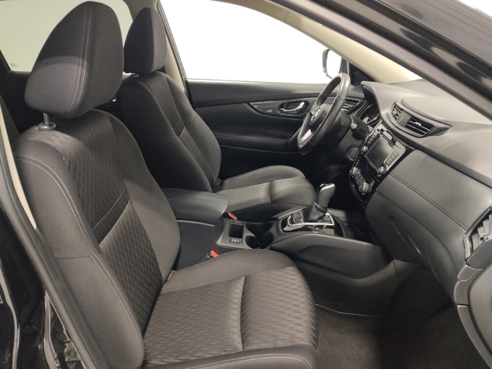 2020 Nissan Rogue in Columbus, OH 43228 - 18097523 21