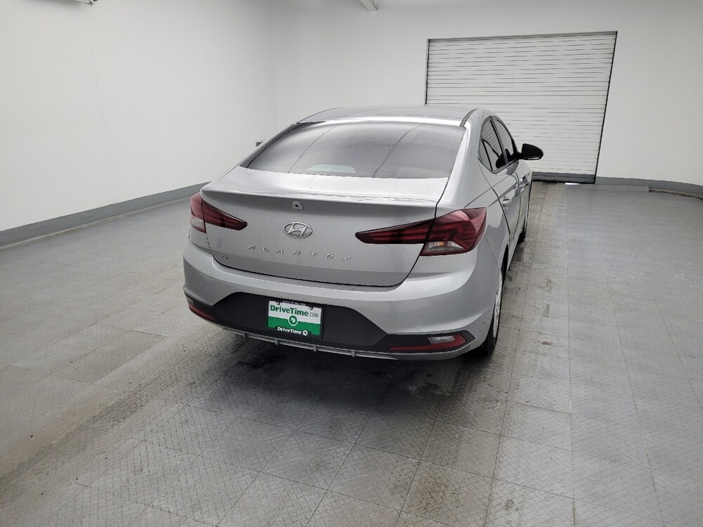 2020 Hyundai Elantra in Columbus, OH 43228 - 18097525 7