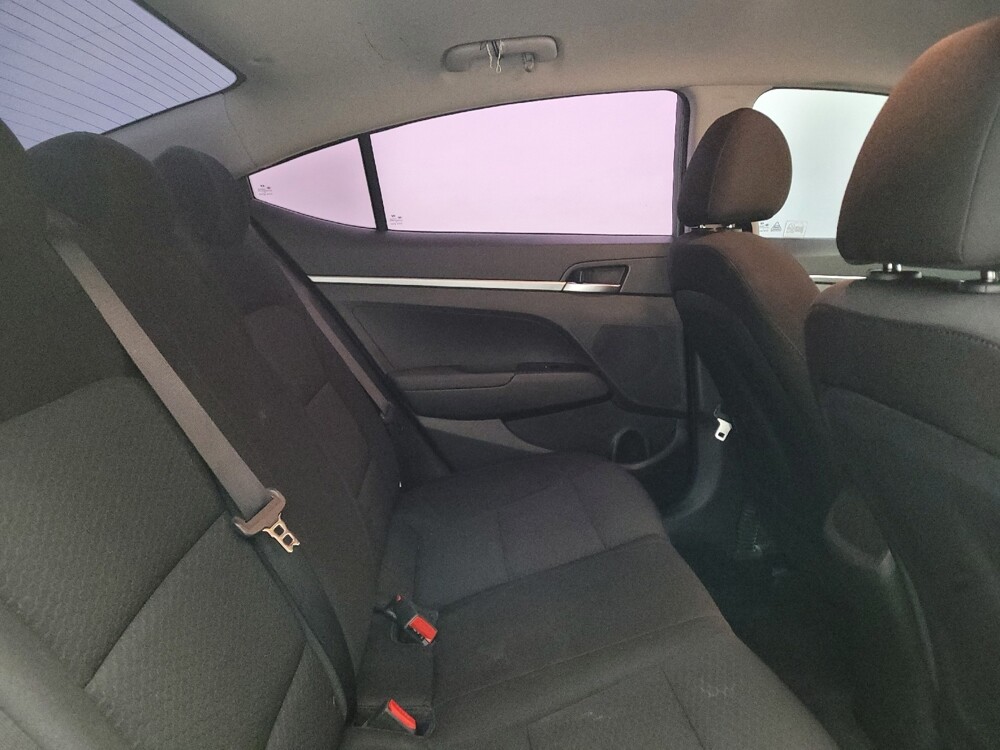 2020 Hyundai Elantra in Columbus, OH 43228 - 18097525 19