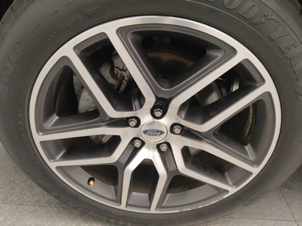 2016 Ford Explorer in Conyers, GA 30094 - 18097532 31