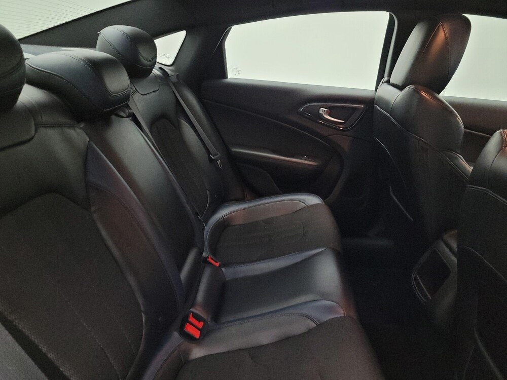 2015 Chrysler 200 in Phoenix, AZ 85015 - 18097533 19