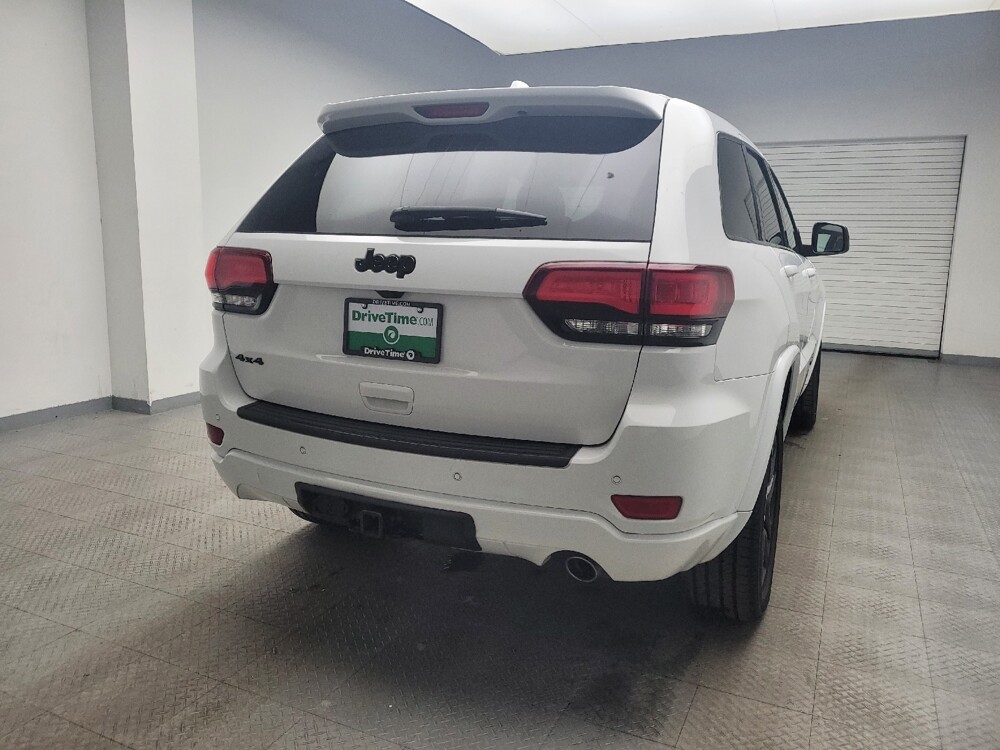 2018 Jeep Grand Cherokee in Taylor, MI 48180 - 18097536 7
