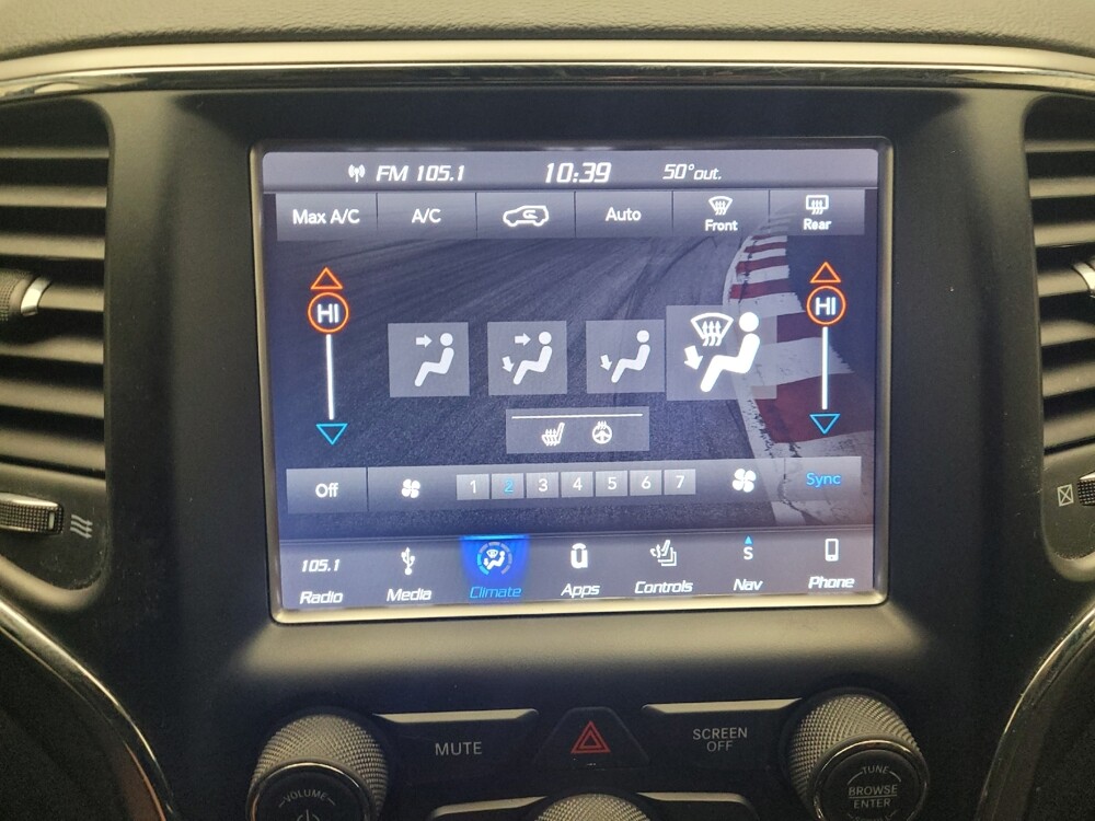 2018 Jeep Grand Cherokee in Taylor, MI 48180 - 18097536 25