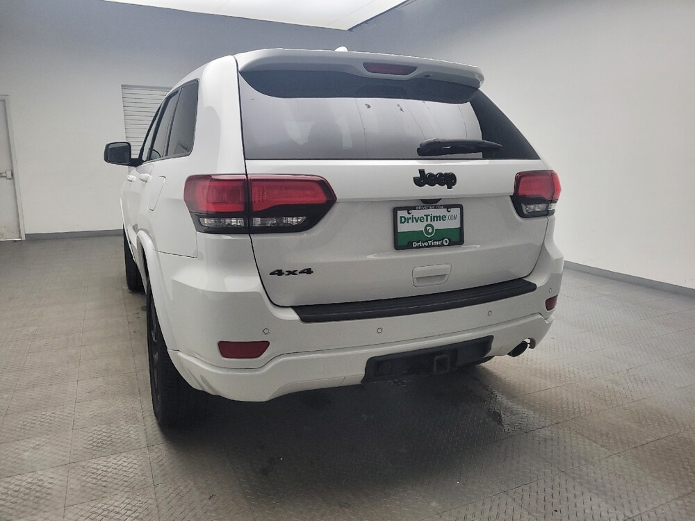 2018 Jeep Grand Cherokee in Taylor, MI 48180 - 18097536 6