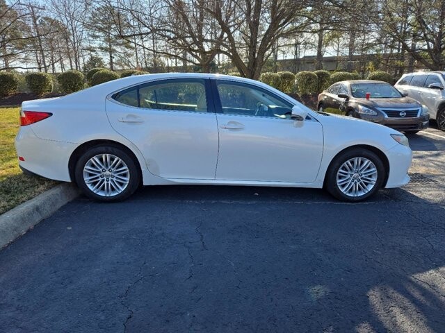 2013 Lexus ES 350 in Virginia Beach, VA 23464 - 18097541 5